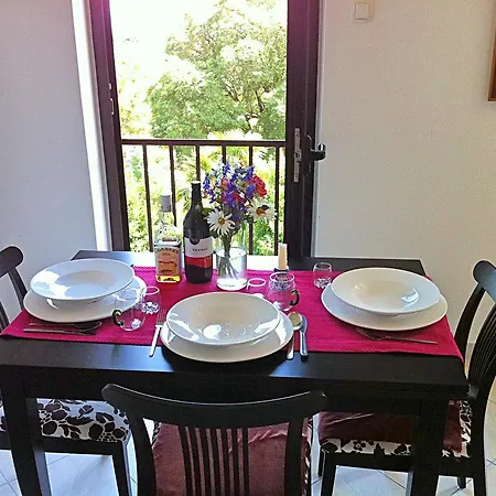 Maja Apartment *